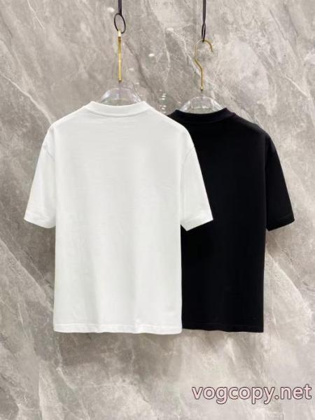 ブランドコピーBALENCIAGA人気商品登場 お洒落自在 新作大人気Tシャツ 4