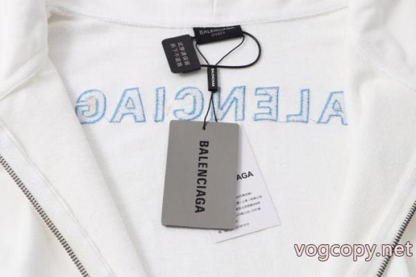 バレンシアガ激安期間限定セール 品質保証送料無料 気になるアイテム人気パーカーブランド スニーカー 激安 4