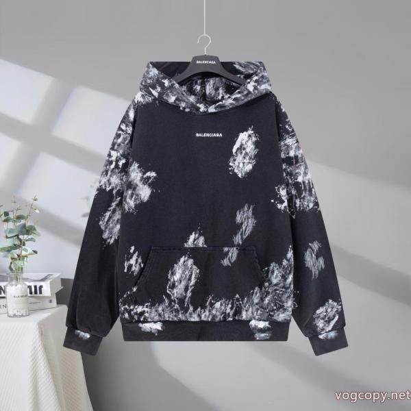 HOT新作 最安国内発送 高級感のあるBALENCIAGA偽物 ブランドパーカー 0 