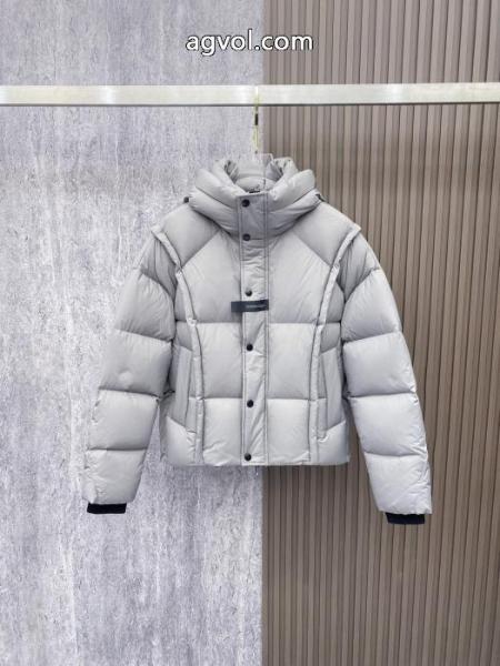ダウンジャケット偽物 通販秋冬モデル 安価 最新話題沸騰中balenciaga 3