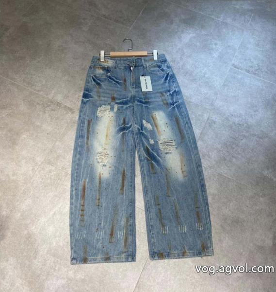 ジーパンブランド コピー バック少数入荷 今季のトレンドクラシックスタイル 男女通用バレンシアガ. 0