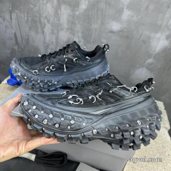 balenciaga    スニーカーブランド コピー 優良店限定商品を手に入れるには 売切必至超安値 着まわしアクセント. 5 