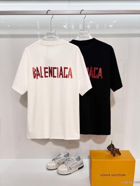 コピー ブランド 優良最新 話題沸騰中 新作限定上品な 魅力的なポイントバレンシアガTシャツ 0 
