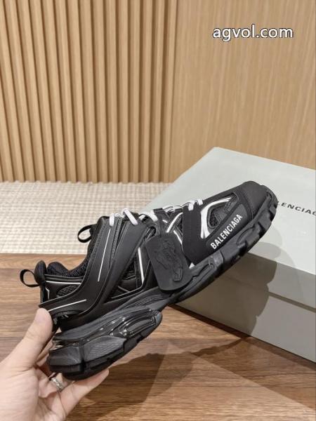 バレンシアガ期限限定! 安心の直営店買付け! 限定品2026 スニーカースーパー コピー ブランド. 5