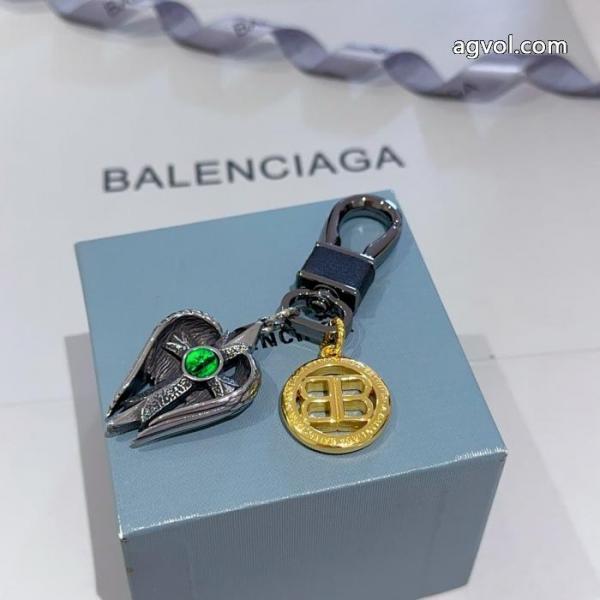 大特価2026 限定セール高品質 お洒落自在  偽 ブランド 販売    アクセサリーバレンシアガ. 5 
