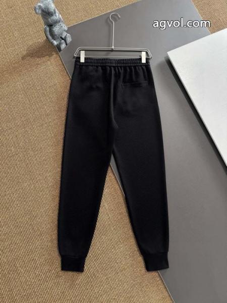 秋冬新商品 新シーズン  肌寒い季節に欠かせないセットブランド レプリカbalenciaga 5 