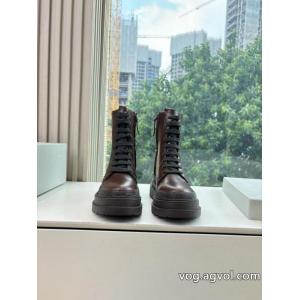 balenciagaブランド コピー バック靴 ブーツ定番人気 魅力たっぷり逸品 履き心地抜群.