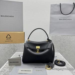 機能性抜群 こだわり 素敵     バッグbalenciaga通販 ブランド.