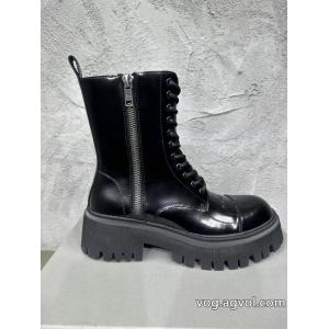 偽 ブランド 通販balenciaga靴 ブーツ今年人気定番 最新で一目惚れ 清涼感.