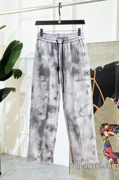  スラックスブランド コピー 専門店balenciaga話題の新作 毎日大活躍 カップルで共有したい. 0 