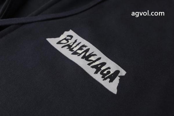 balenciagaパーカーコピー ブランド 販売大人っぽく着こなせる 追跡有+激安 定番の人気商品. 5