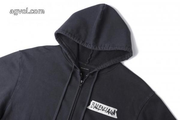 balenciagaパーカーコピー ブランド 販売大人っぽく着こなせる 追跡有+激安 定番の人気商品. 3