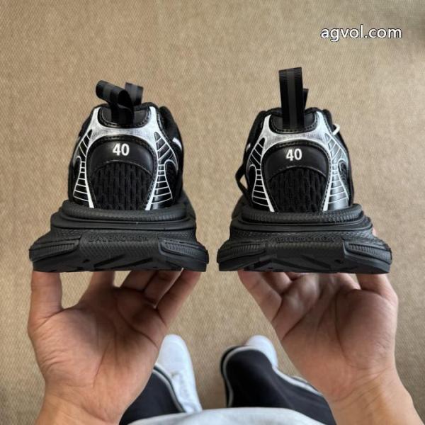 スニーカー最高ランク 今年も人気! 最新で完売確実balenciagaブランド フェイク. 4