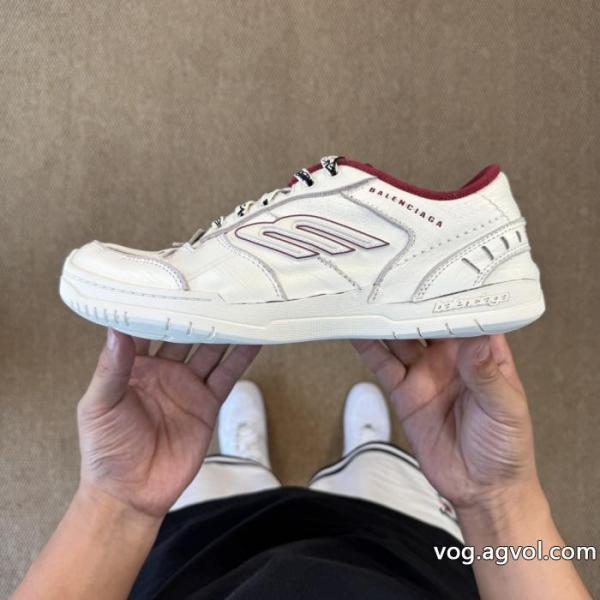     スニーカー 2026スーパー コピーbalenciaga激レア　一目惚れ 入手困難 冬の最旬スタイルを楽しい. 0 