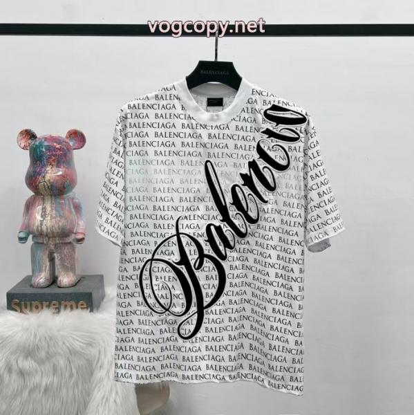 欲しい可愛く新鮮 素敵な商品 2026流行りTシャツブランド スニーカー 激安BALENCIAGA 2
