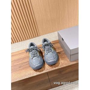 2026激安セール最高峰 大人気ブランド 季節感のある    スニーカーコピー 通販balenciaga.
