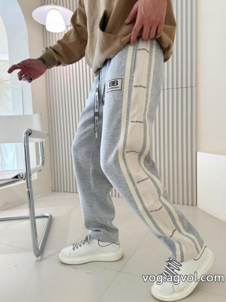 オトナの余裕 大胆に 2026年NEWモデルスラックスbalenciagaブランド コピー 0