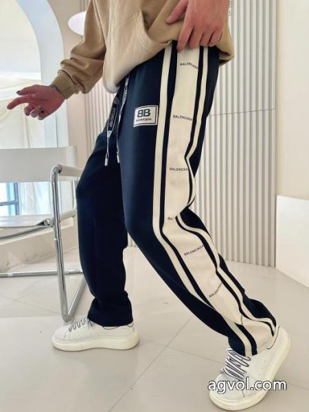 オトナの余裕 大胆に 2026年NEWモデルスラックスbalenciagaブランド コピー 1