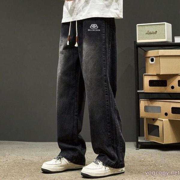 ジーンズ雑誌掲載のアイテム 特別価格！ 激レアモデル激安 ブランド 通販BALENCIAGA 0 