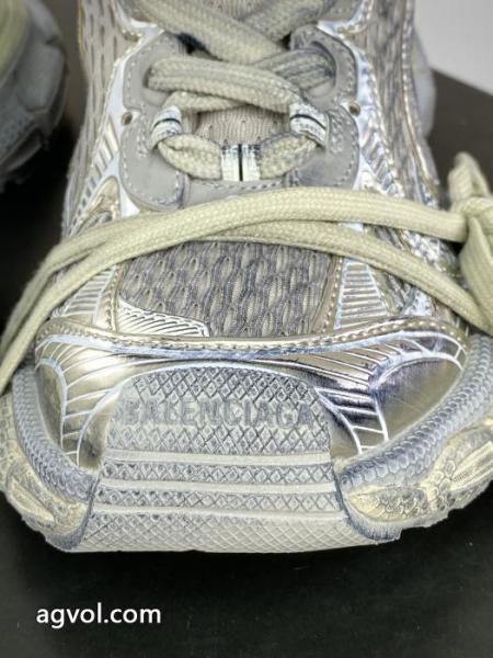 大注目 ギフトＯＫ 大人気アイテムブランド 偽物balenciagaスニーカー. 6 