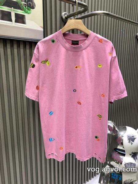偽 ブランド 購入    半袖Tbalenciaga大人気商品再入荷! デザイン性の高い 2026年用. 0 