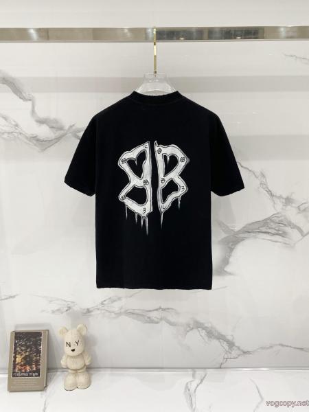BALENCIAGA半袖Tシャツ防寒性に優れた 優しい印象 先行予約販売スーパー コピー 販売 0 