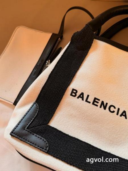 人気新商品 今年の大トレンド 安心の激安通販スーパー コピー 通販balenciagaバッグ 3