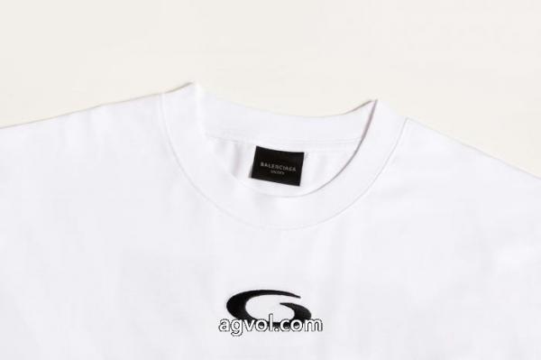 balenciagaバッグブランド 品 スーパー コピー個性的なモデル 衝撃セールで破格 カジュアルに着こなし.. 3