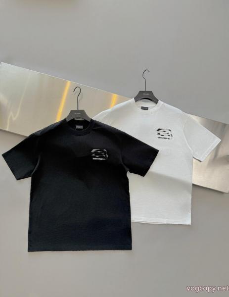 BALENCIAGA半袖Tシャツ大人気商品再入荷! 新作限定大人でエレ VIPセールで奇跡即発送スーパー コピー 販売 0 