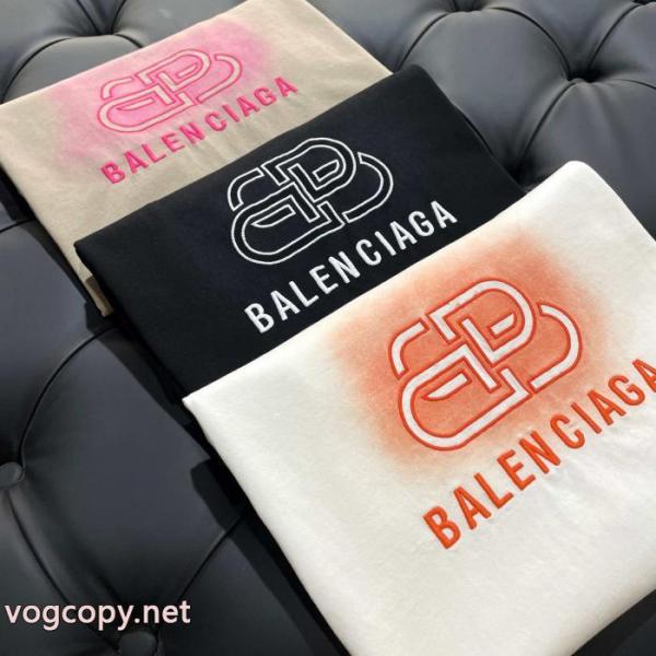 格好良い 2026夏色っぽさ 完売間近超人気BALENCIAGA半袖Tシャツブランド アクセサリー 激安 5 