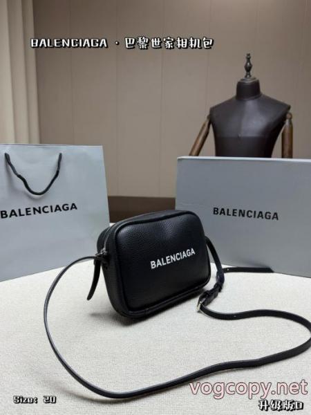 人気限定品 2026の流行りトップス アップデザインコピー 商品 ブランドBALENCIAGAバッグ 5
