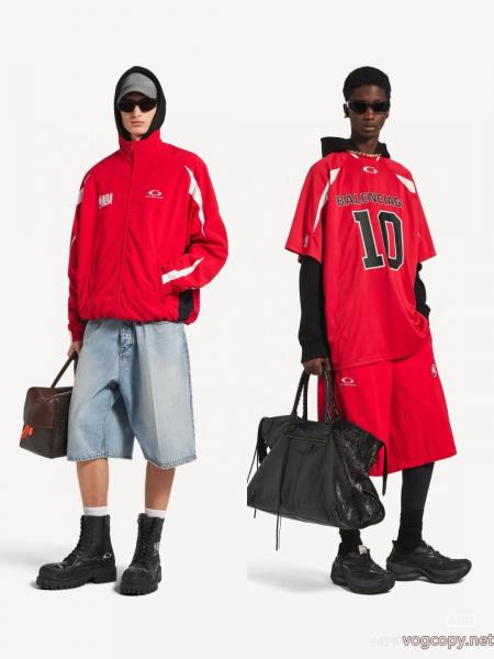 ブランド 激安26-26AW 人気商品登場 VIP価格海外発半袖TシャツBALENCIAGA 0 