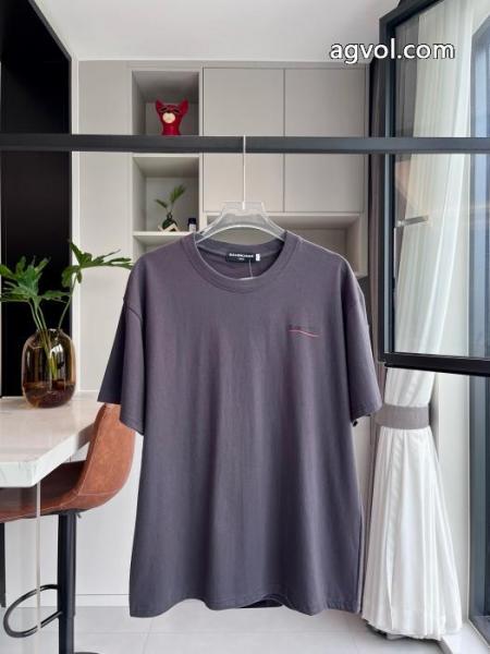 数量限定在庫限り 新作多色 ブランドアイテム激安コピー 品 ブランド半袖Tシャツbalenciaga 1