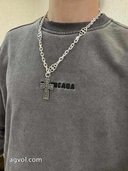 超人気モデル入荷 ブティックVIP価格 シック偽物 ブランド ショップbalenciagaネックレス 1