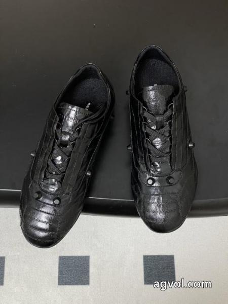 スニーカー数量限定正規品 良好品 長く使える!コピー 品 販売balenciaga 4