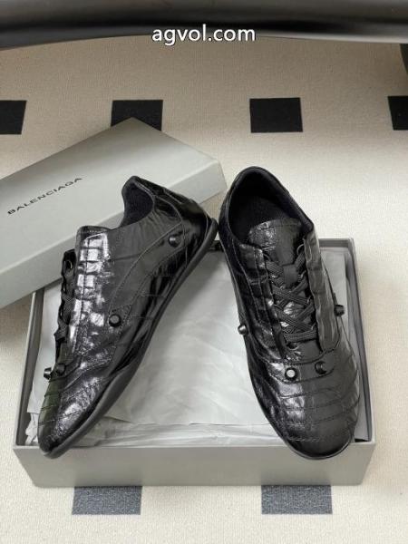 スニーカー数量限定正規品 良好品 長く使える!コピー 品 販売balenciaga 5