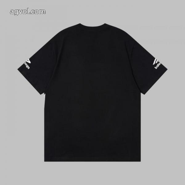 即日発送可完売必須 お得なアイテムを販売 クラシカルな雰囲気通販 ブランド半袖Tシャツbalenciaga 2
