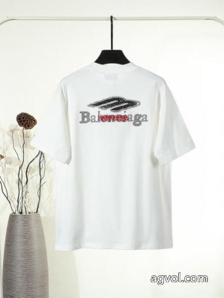 ブランド コピー 優良店balenciaga半袖Tシャツ超数量限定 これは欲しい 個性派 1