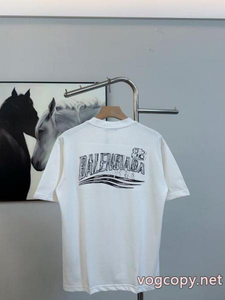 半袖Tシャツ偽物 ブランド 激安素材感に注目 高級感が漂う 少数入荷BALENCIAGA 5 