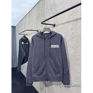ブランド アクセサリー 激安バレンシアガ2026 