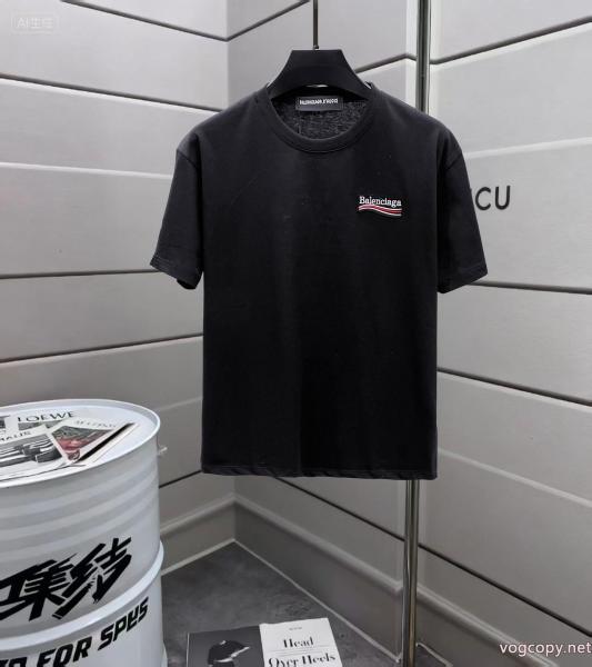 半袖Tシャツ品質保証260%新品 シンプルながら切れ味のいい  超目玉ブランド コピー 品BALENCIAGA 0 