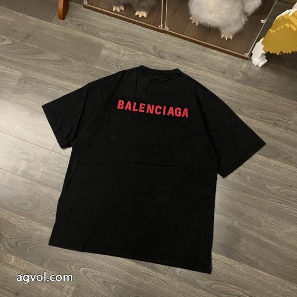 激安 通販 専門店半袖Tシャツbalenciaga特別価格 フィット感のある 全国無料品質保証 5 