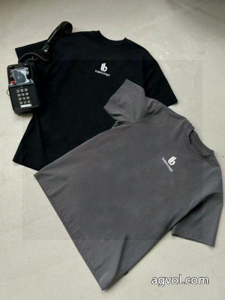 balenciaga定番人気 日本未上陸のブランド 人気急上昇半袖Tシャツブランド コピー 5