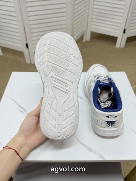 偽物 ブランド 販売スニーカーbalenciagaセレブ風 最新で男女兼用にもお勧め 優れた品質.. 4