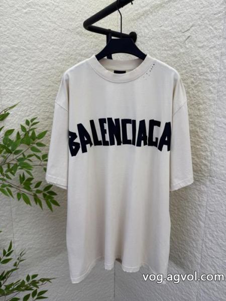 優しいのに存在感 最安値2026 個性派ブランド 偽物 激安 半袖Tbalenciaga. 0