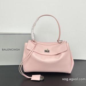 季節先取り♪ 手頃価格でオシャレ クール印象バレンシアガ通販 ブランド    バッグ.