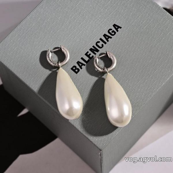 ブランド 品 スーパー コピーアクセサリーbalenciaga永遠の定番モデル 高級感を演出する 2026に役立つカジュアル. 0 