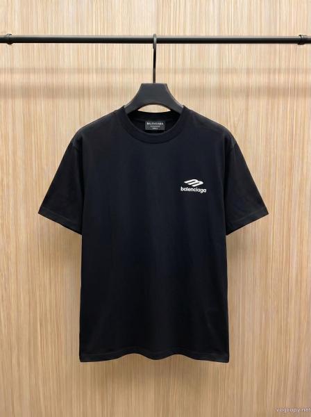 半袖Tシャツブランド 偽物 激安時代の風潮 安定感があり 2026季節限定BALENCIAGA 0 