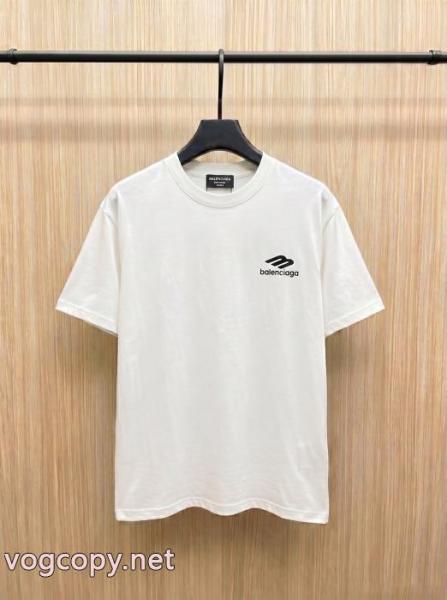半袖Tシャツブランド 偽物 激安時代の風潮 安定感があり 2026季節限定BALENCIAGA 5 