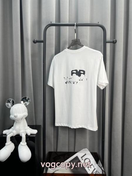 半袖TシャツBALENCIAGAブランド コピー 通販ファッション通販 毎シーズンに活躍する 高品質 2